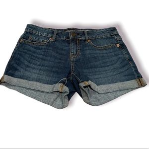 Midi aero dark denim shorts !